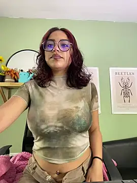 Liittleluaa  online show from 03-08-25, 11:37