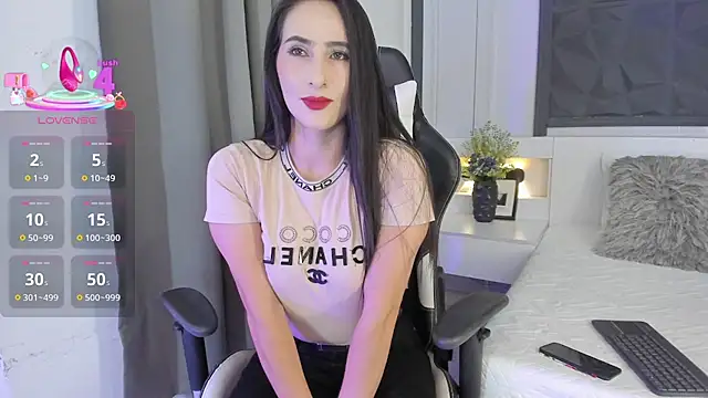 SaraGomez1 online show from 10-14-25, 01:34