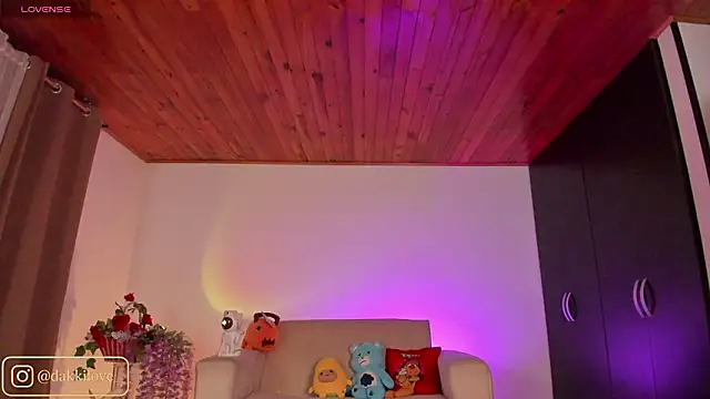 DAKOTA LOVEE online show from 03-07-26, 06:21