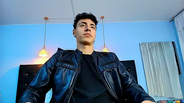 Lobo 17  online show from 01-28-25, 03:57