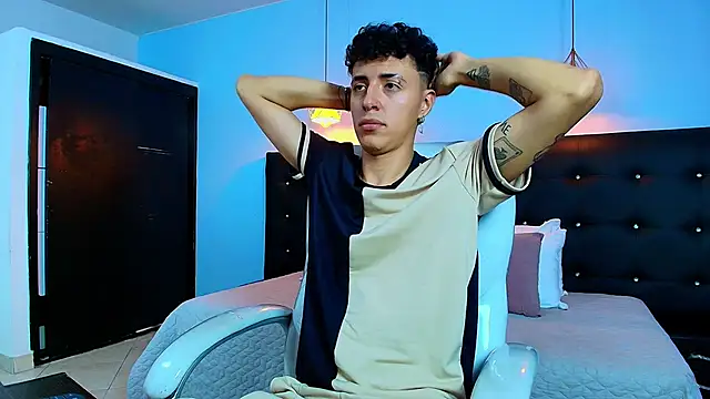 Lobo 17  online show from 02-11-25, 07:44