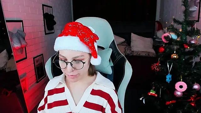 AphexQueen online show from 12-17-24, 01:16