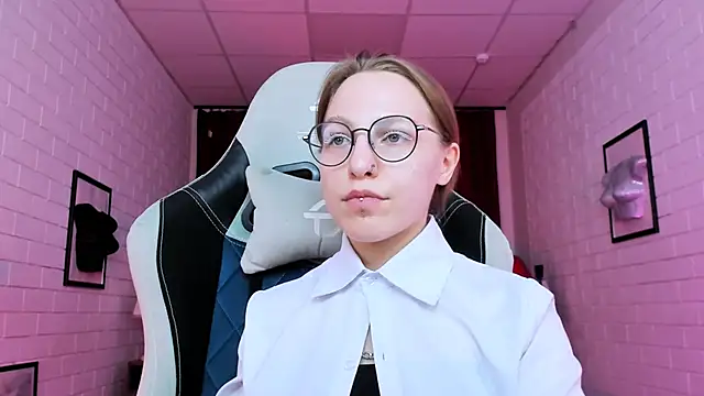 AphexQueen online show from 01-11-25, 07:16