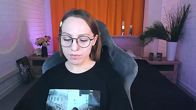 AphexQueen online show from 01-14-25, 09:24