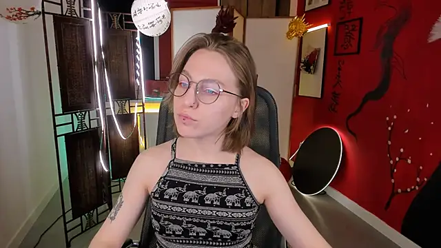 AphexQueen online show from 02-18-25, 09:10