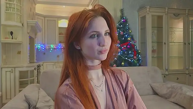 Snapshot of EsmaCrumbley chatting on 12-26-24, 07:35 EsmaCrumbley online show from 12-26-24, 07:35