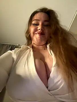 Snapshot of AnnabelleKelly chatting on 12-05-24, 02:00 AnnabelleKelly online show from 12-05-24, 02:00