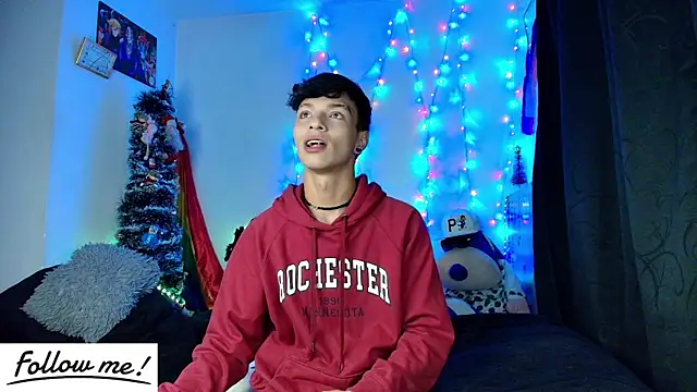 twink sebas  online show from 01-01-25, 08:02