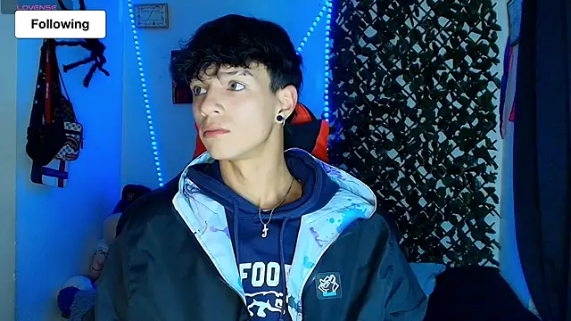 twink sebas  online show from 02-19-25, 01:29