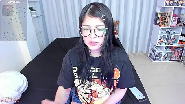 Snapshot of misshoneyxxx chatting on 02-03-26, 08:03 misshoneyxxx online show from 02-03-26, 08:03