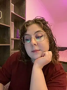 cinnabon  online show from 12-14-24, 04:42