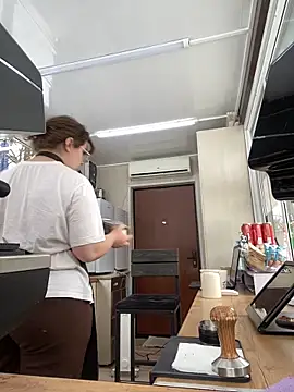 cinnabon  online show from 02-23-25, 01:10