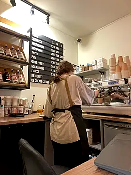 cinnabon  online show from 12-01-25, 10:31