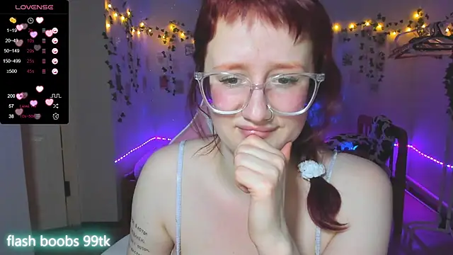 Snapshot of KrisTyBooBsin chatting on 02-14-25, 06:29 KrisTyBooBsin online show from 02-14-25, 06:29