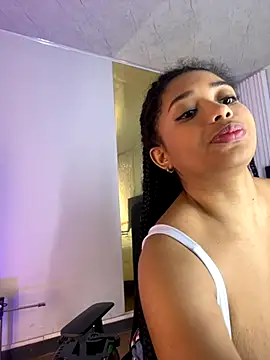 Emy leon online show from 10-06-25, 08:39