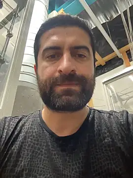 Snapshot of 235BABIKO235 chatting on 10-28-25, 12:47 235BABIKO235 online show from 10-28-25, 12:47