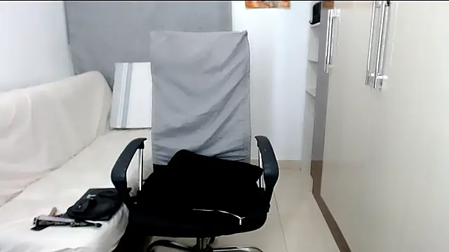 Laura-pervert online show from 01-23-25, 12:14