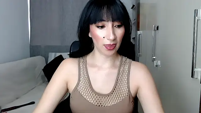 Laura-pervert online show from 11-27-25, 09:39