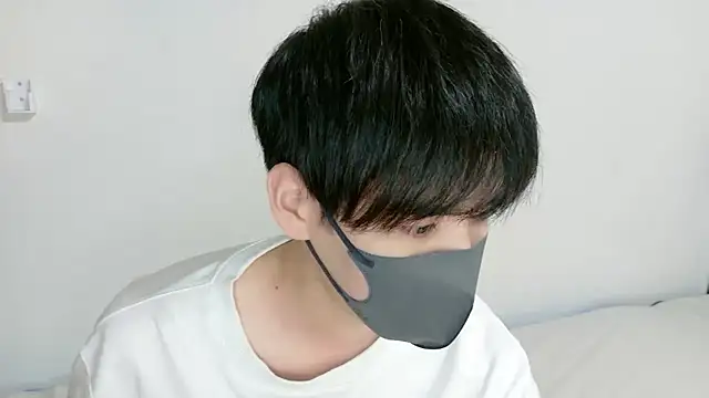 itsme LEON online show from 03-25-26, 01:06