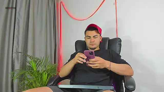 kalivan voinesscu online show from 12-01-25, 08:08