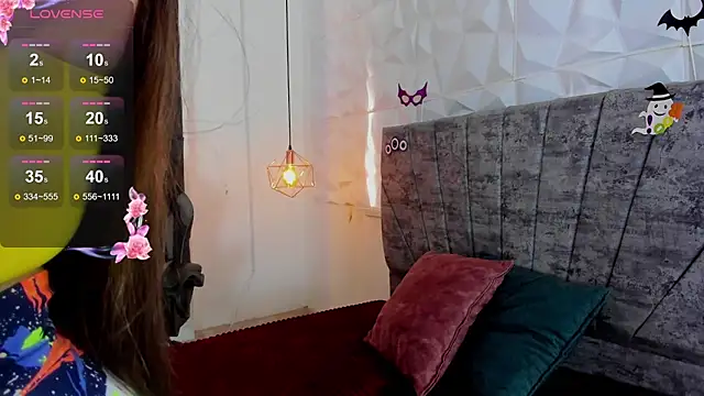 Snapshot of April1_sc chatting on 10-29-25, 08:32 April1 sc online show from 10-29-25, 08:32