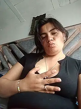 naughty-sharlot online show from 09-26-25, 07:29