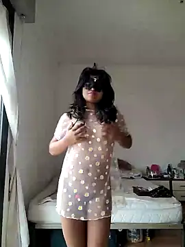 Snapshot of Bella_Luna18 chatting on 01-08-25, 02:56 Bella Luna18 online show from 01-08-25, 02:56