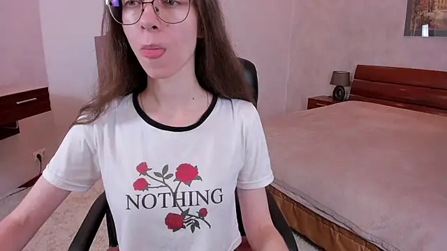 Pantyhose Mila online show from 10-05-25, 07:12