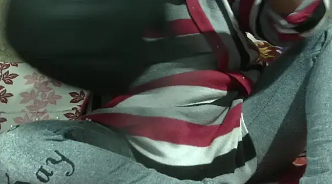 Snapshot of Tameesh_sexy_mistress chatting on 03-06-25, 04:17 Tameesh sexy mistress online show from 03-06-25, 04:17