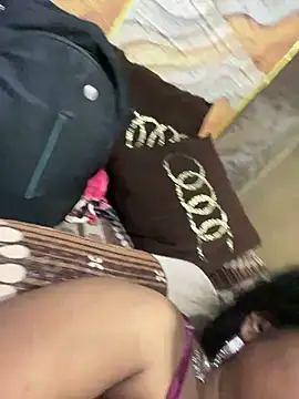 Snapshot of Tameesh_sexy_mistress chatting on 09-09-25, 05:45 Tameesh sexy mistress online show from 09-09-25, 05:45