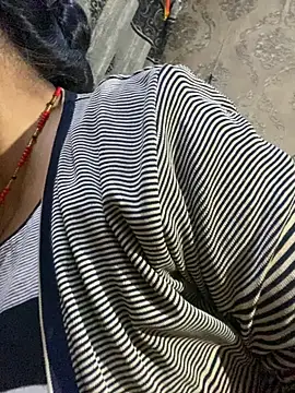 Snapshot of Tameesh_sexy_mistress chatting on 11-07-25, 04:51 Tameesh sexy mistress online show from 11-07-25, 04:51