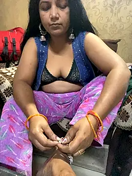 Snapshot of Tameesh_sexy_mistress chatting on 11-16-25, 10:32 Tameesh sexy mistress online show from 11-16-25, 10:32