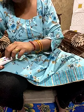 Snapshot of Tameesh_sexy_mistress chatting on 11-21-25, 04:27 Tameesh sexy mistress online show from 11-21-25, 04:27