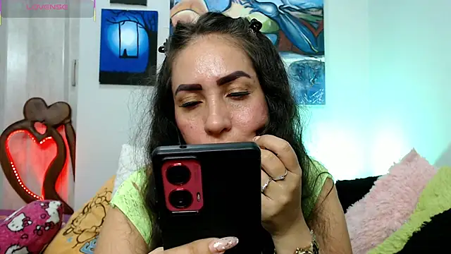 Snapshot of naihroby chatting on 01-15-26, 10:02 naihroby online show from 01-15-26, 10:02