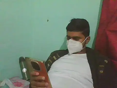 Snapshot of Ishan003 chatting on 01-06-25, 07:31 Ishan003 online show from 01-06-25, 07:31