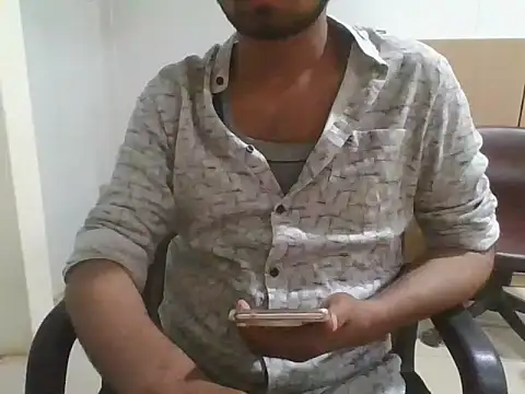 Snapshot of Ishan003 chatting on 01-22-25, 04:44 Ishan003 online show from 01-22-25, 04:44