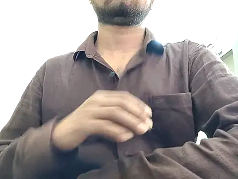 Snapshot of Ishan003 chatting on 09-10-25, 06:02 Ishan003 online show from 09-10-25, 06:02