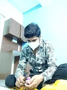 Snapshot of Ishan003 chatting on 09-19-25, 02:07 Ishan003 online show from 09-19-25, 02:07