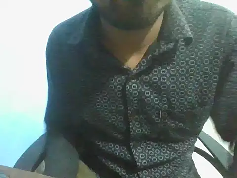 Snapshot of Ishan003 chatting on 11-19-25, 02:28 Ishan003 online show from 11-19-25, 02:28