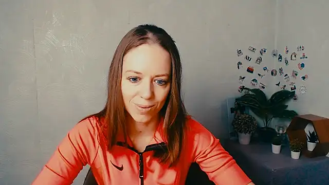 GloriaSi  online show from 11-13-25, 06:45