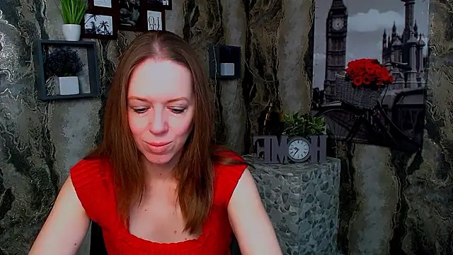 Snapshot of GloriaSi_ chatting on 02-06-26, 05:45 GloriaSi online show from 02-06-26, 05:45