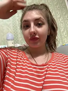 Snapshot of sexyy_girl_ chatting on 12-30-24, 12:09 sexyy girl online show from 12-30-24, 12:09