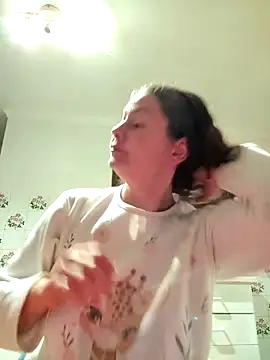 Snapshot of RamyLove36 chatting on 03-06-26, 08:38 RamyLove36 online show from 03-06-26, 08:38