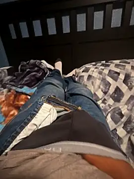 Jovende28 online show from 12-22-25, 03:42