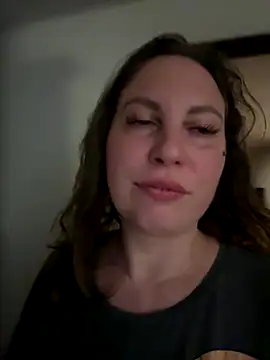 Snapshot of Yanacool007 chatting on 11-13-25, 08:52 Yanacool007 online show from 11-13-25, 08:52