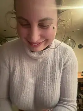 Snapshot of Yanacool007 chatting on 02-03-26, 09:31 Yanacool007 online show from 02-03-26, 09:31