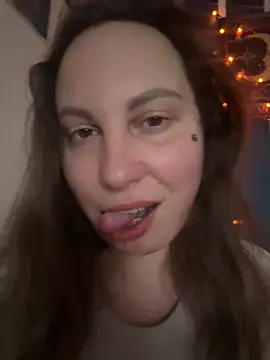 Snapshot of Yanacool007 chatting on 02-18-26, 09:05 Yanacool007 online show from 02-18-26, 09:05