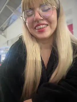 Ahri 999 online show from 03-14-25, 11:00
