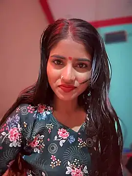 Snapshot of DiyAsingHh chatting on 02-04-25, 02:07 DiyAsingHh online show from 02-04-25, 02:07