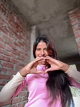 Snapshot of DiyAsingHh chatting on 12-03-25, 05:26 DiyAsingHh online show from 12-03-25, 05:26